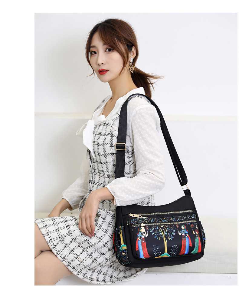 Korean Sports Travel Shoulder Bag (Pori)